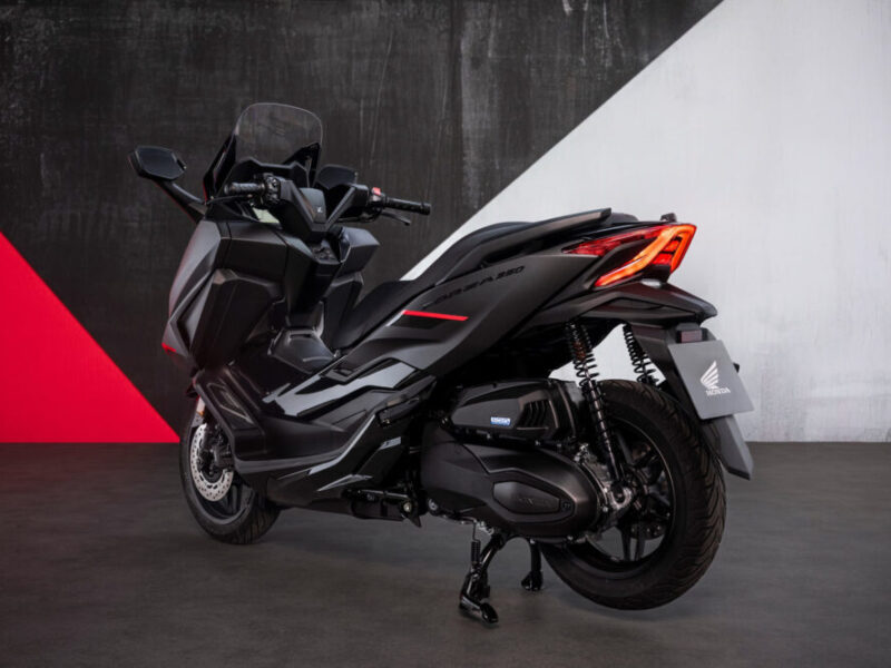 2025-honda-forza-350-rear-left