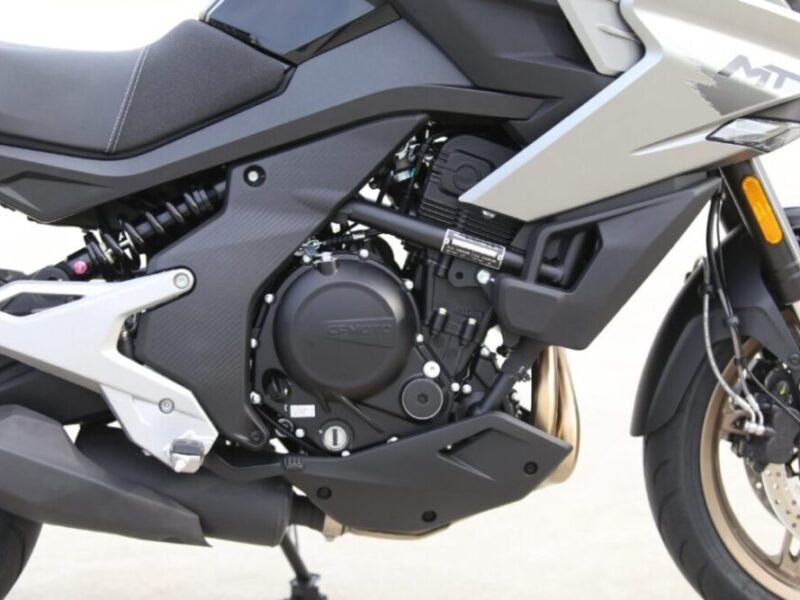 CFMOTO-700MT-16-2-1062x708